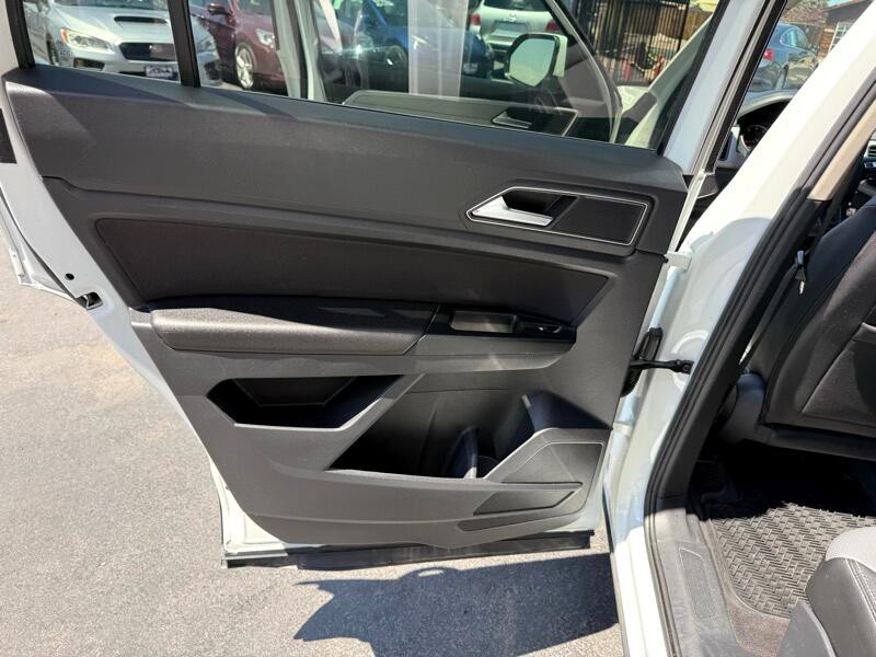 2018 Volkswagen Atlas Image 29