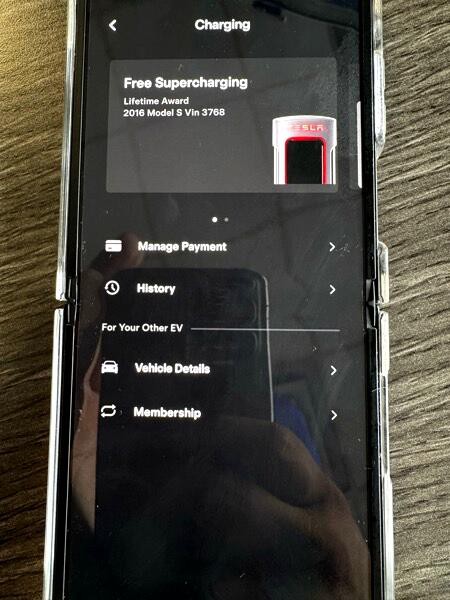 2016 Tesla Model S Image 38
