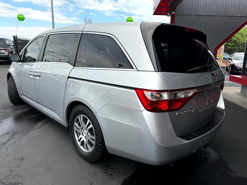 2012 Honda Odyssey Image 3