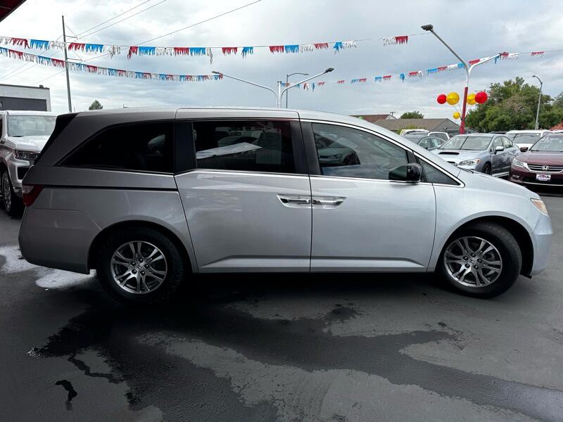 2012 Honda Odyssey Image 8