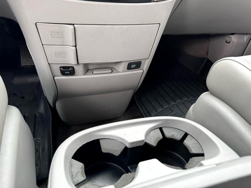 2012 Honda Odyssey Image 19