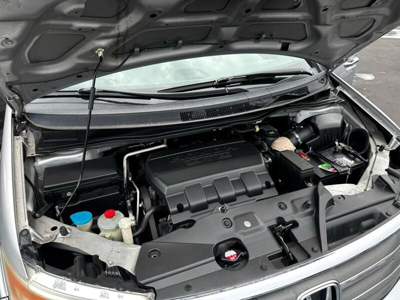 2012 Honda Odyssey Image 24