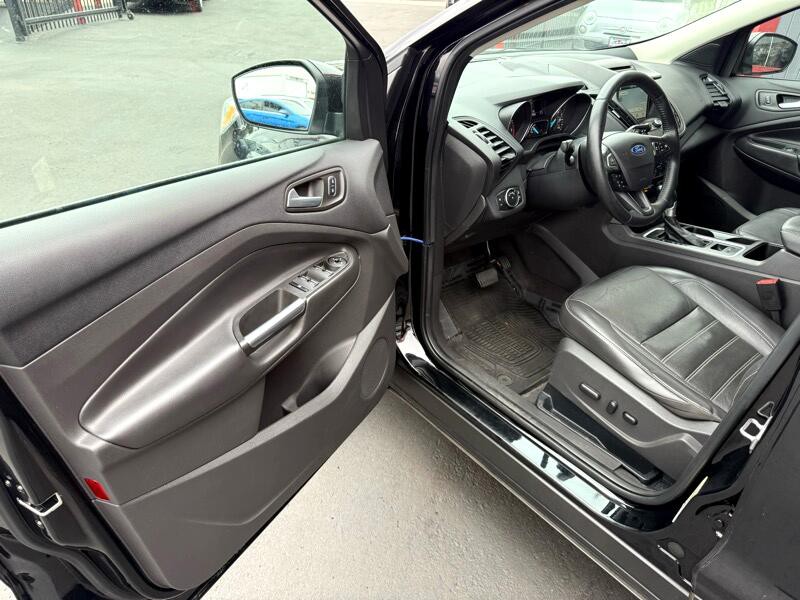 2017 Ford Escape Image 12