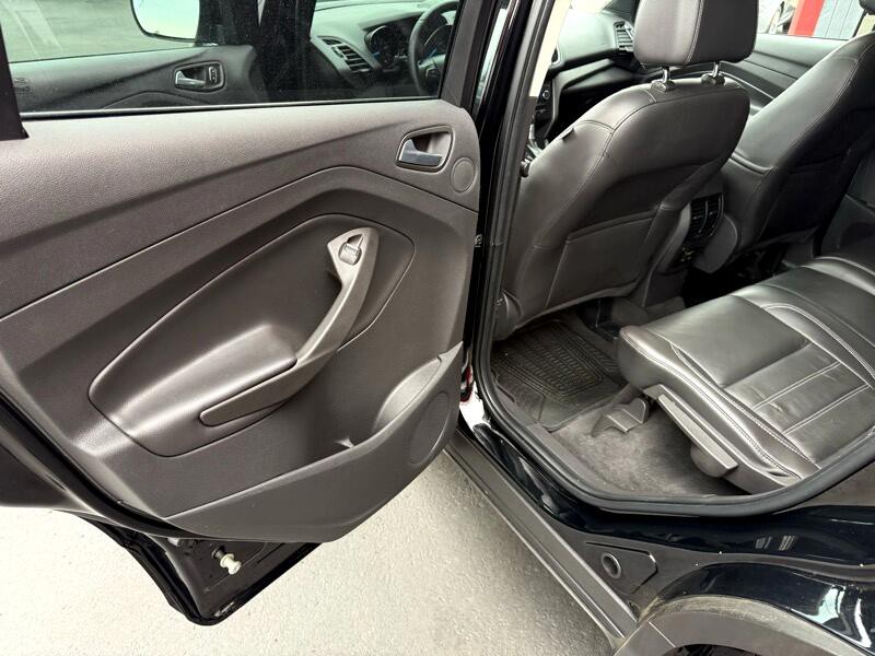 2017 Ford Escape Image 28