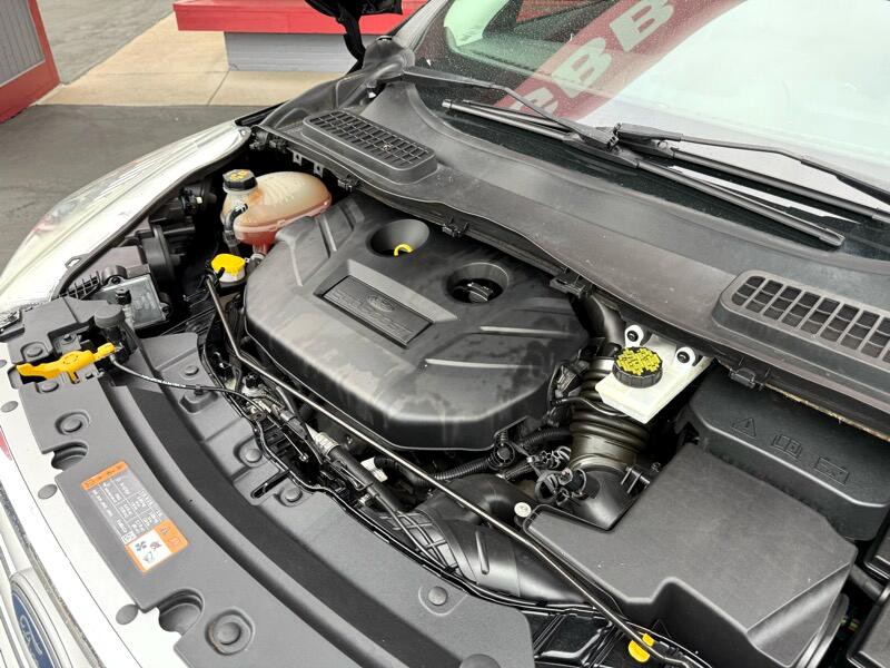 2017 Ford Escape Image 35