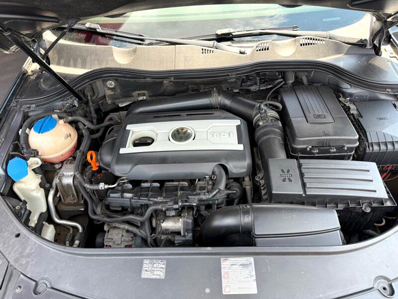 2009 Volkswagen Passat Image 32