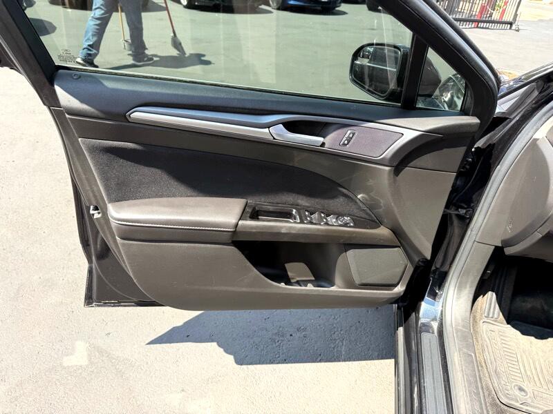 2014 Ford Fusion Image 12