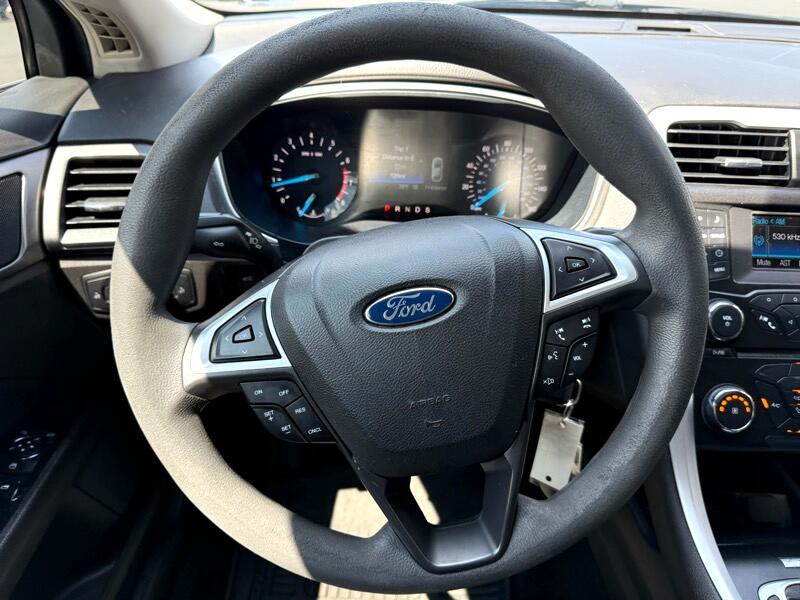 2014 Ford Fusion Image 23