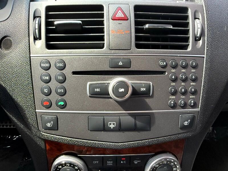2011 Mercedes-Benz C-Class Image 19