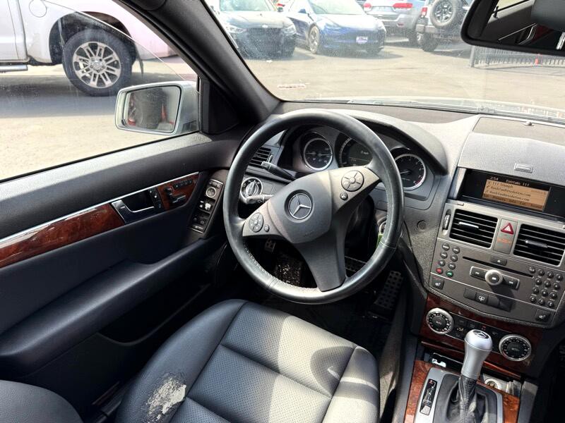 2011 Mercedes-Benz C-Class Image 23