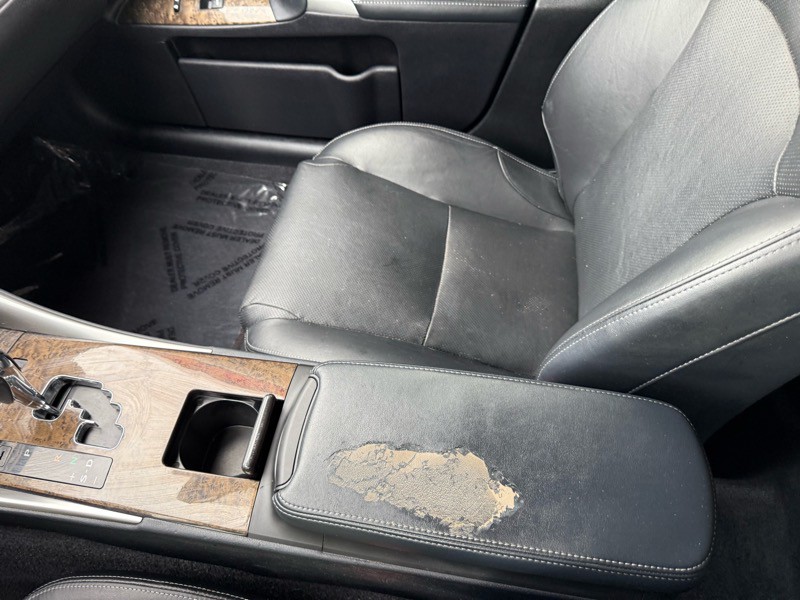 2012 Lexus IS Image 17
