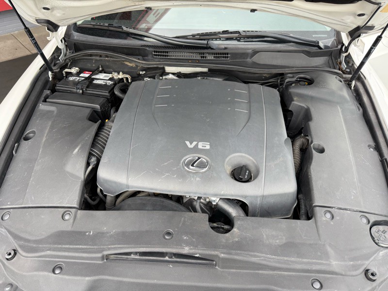 2012 Lexus IS Image 29