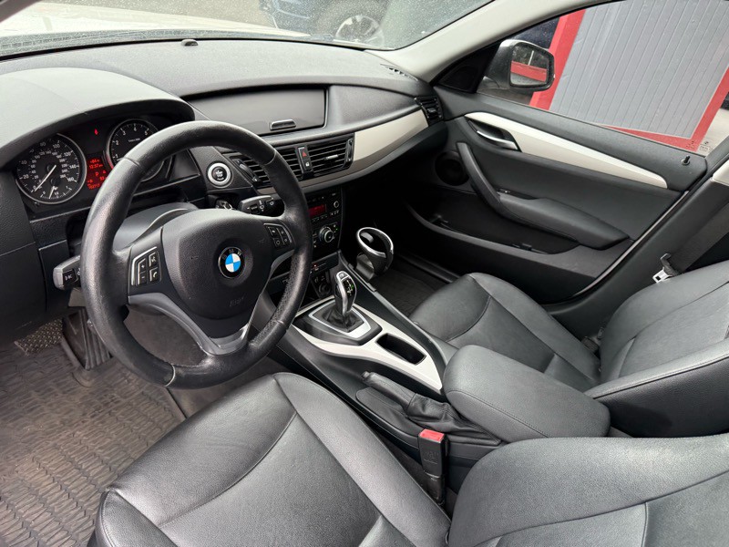 2015 BMW X1 Image 13