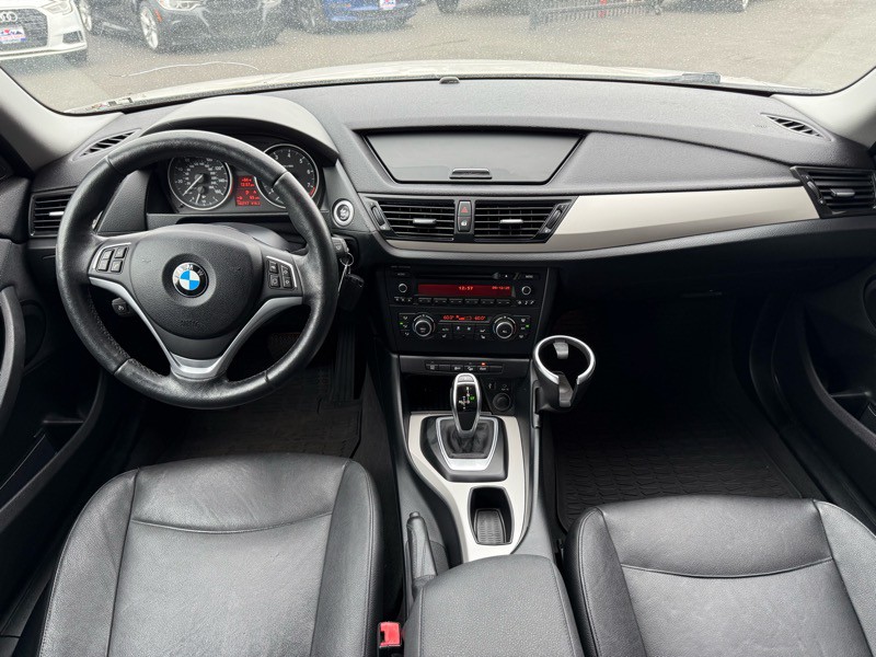 2015 BMW X1 Image 14
