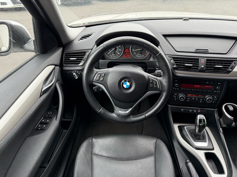 2015 BMW X1 Image 22