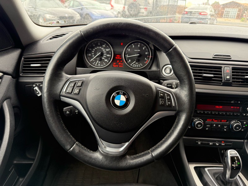 2015 BMW X1 Image 23