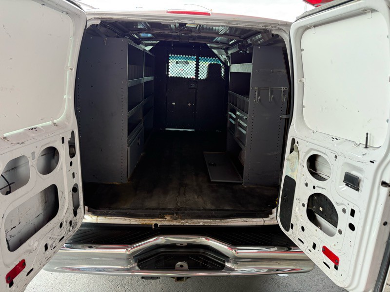 2014 Ford Econoline Image 5