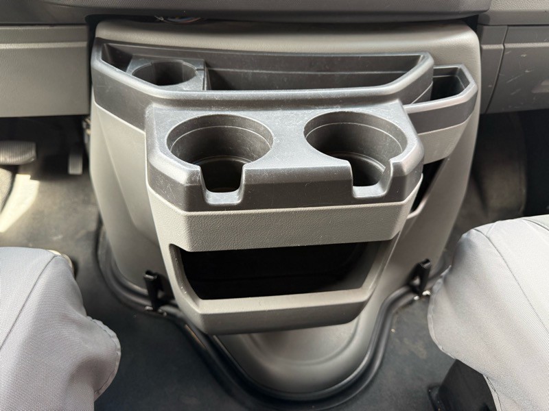 2014 Ford Econoline Image 19