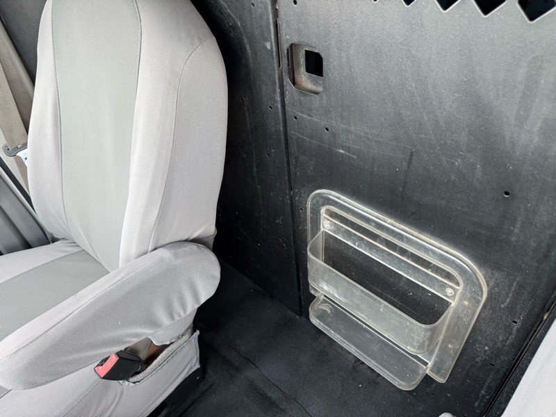 2014 Ford Econoline Image 20