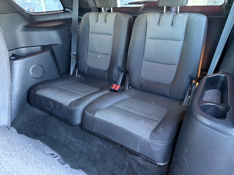 2017 Ford Explorer Image 32