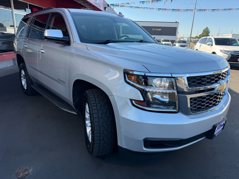 2017 Chevrolet Tahoe Image 9