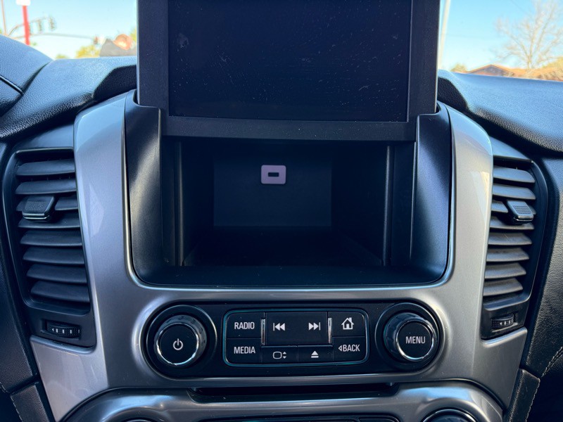 2017 Chevrolet Tahoe Image 26