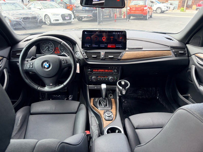 2015 BMW X1 Image 14