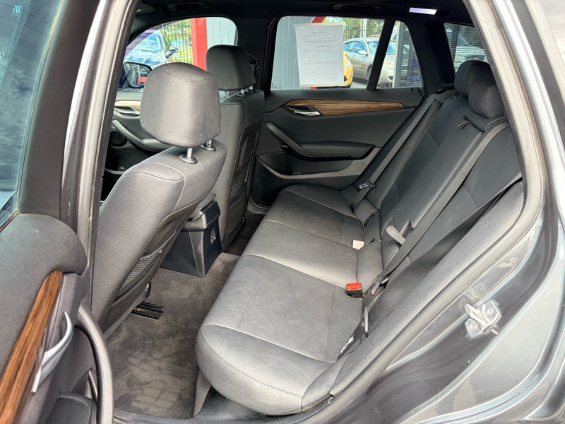 2015 BMW X1 Image 22