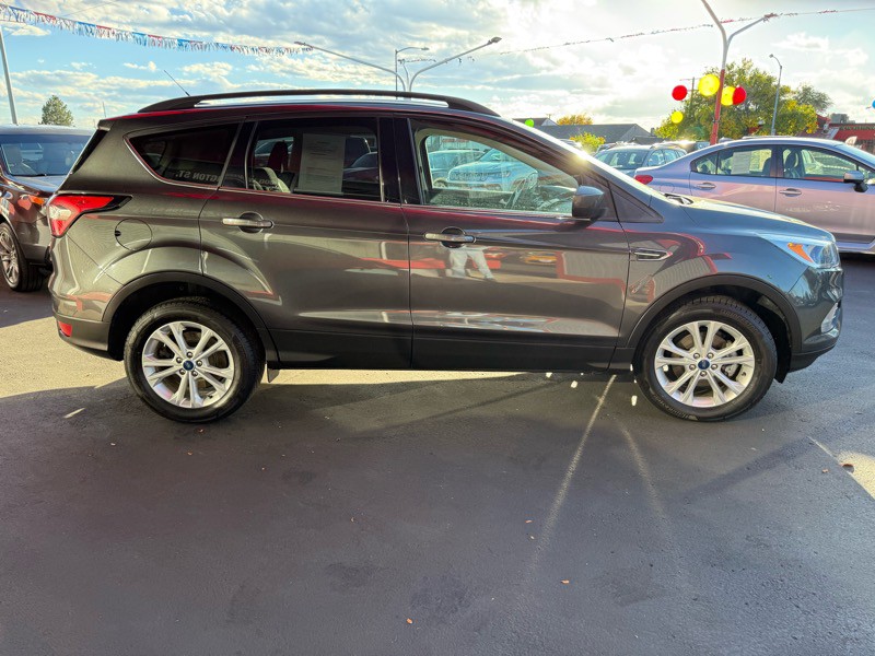 2018 Ford Escape Image 8