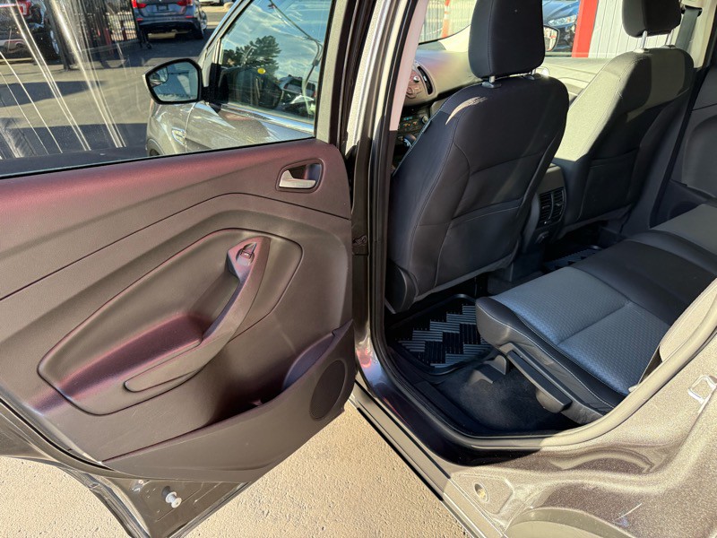 2018 Ford Escape Image 25