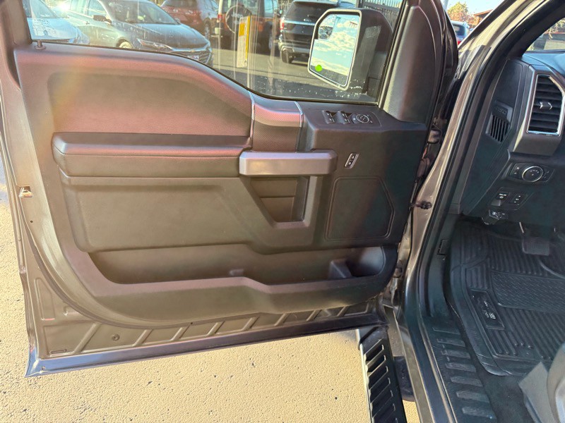 2015 Ford F-150 Image 11
