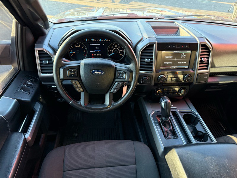 2015 Ford F-150 Image 22
