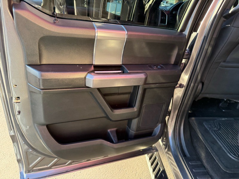 2015 Ford F-150 Image 27