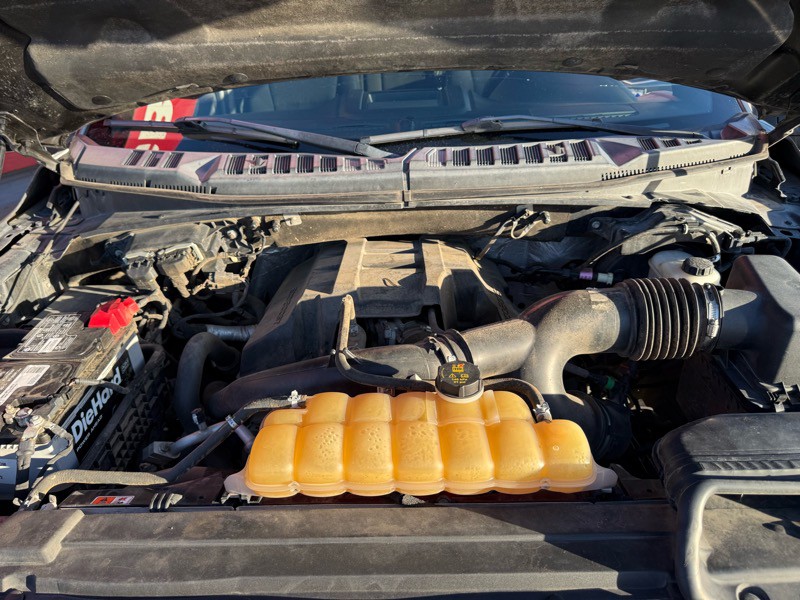 2015 Ford F-150 Image 32