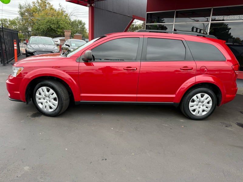 2018 Dodge Journey Image 2