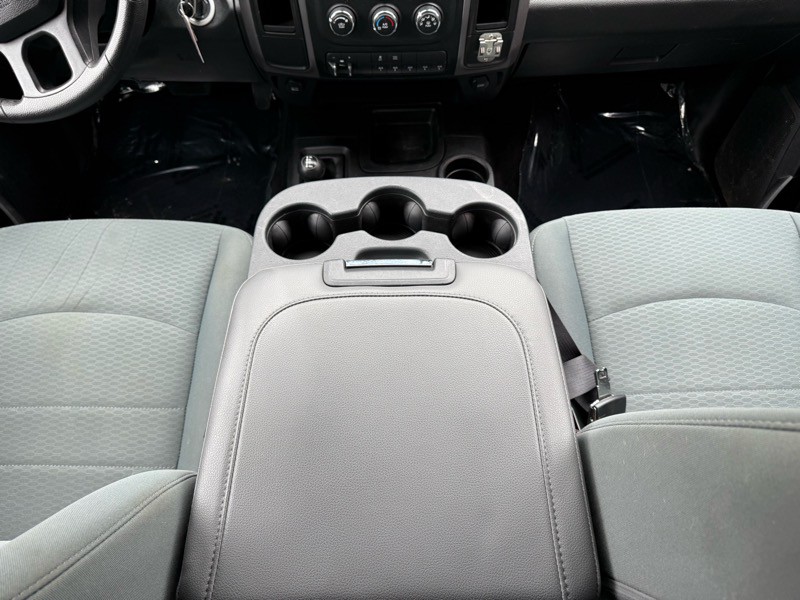 2015 RAM 2500 Image 23