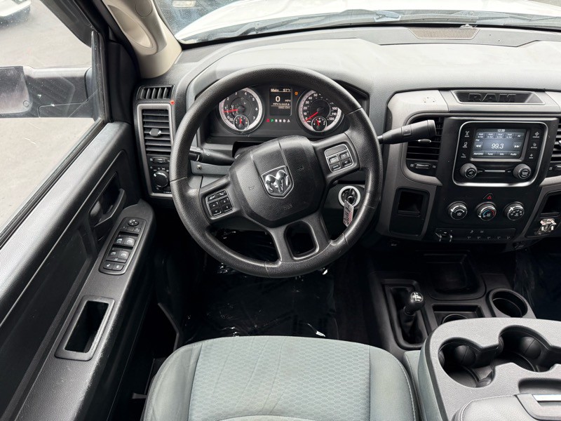 2015 RAM 2500 Image 25