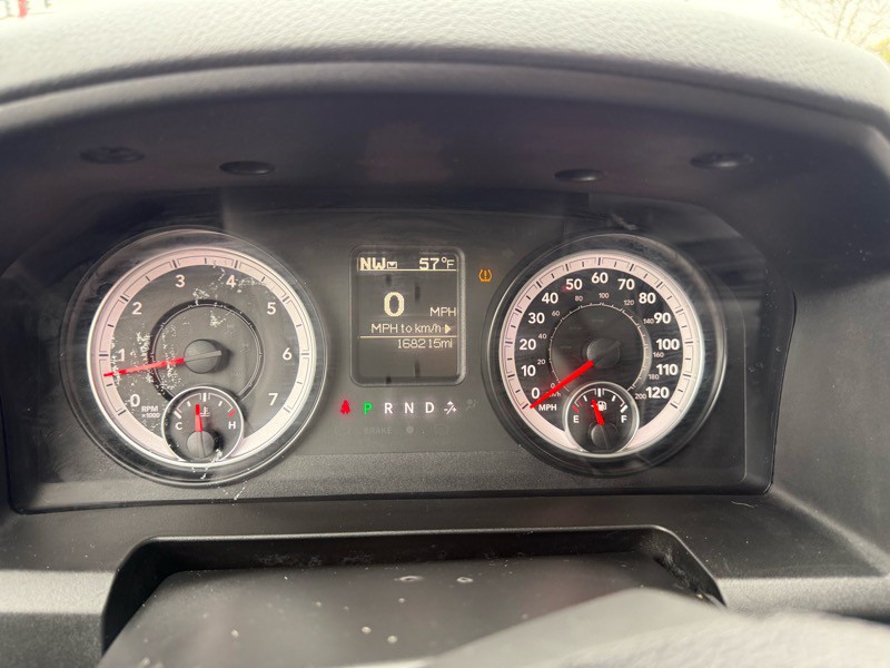 2015 RAM 2500 Image 27