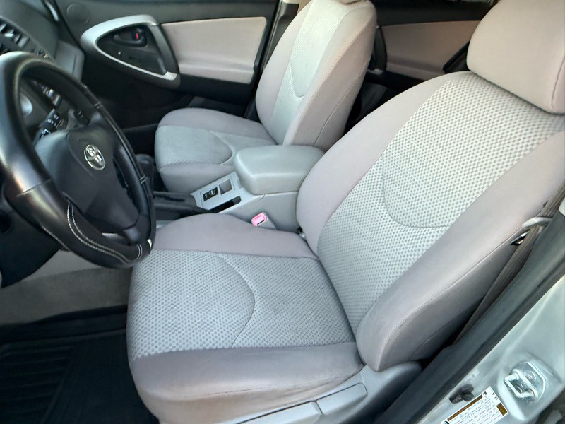 2007 Toyota Rav4 Image 13