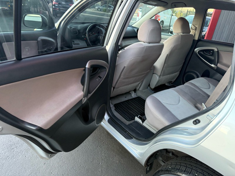 2007 Toyota Rav4 Image 26