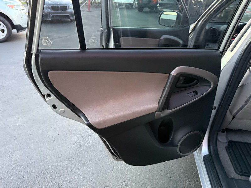 2007 Toyota Rav4 Image 27