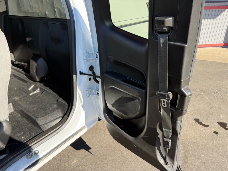 2016 Chevrolet Colorado Image 25