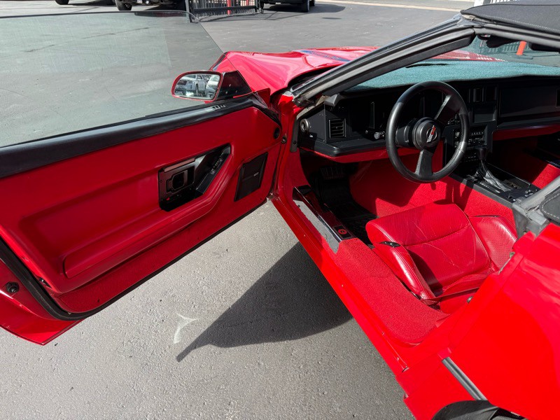 1988 Chevrolet Corvette Image 10