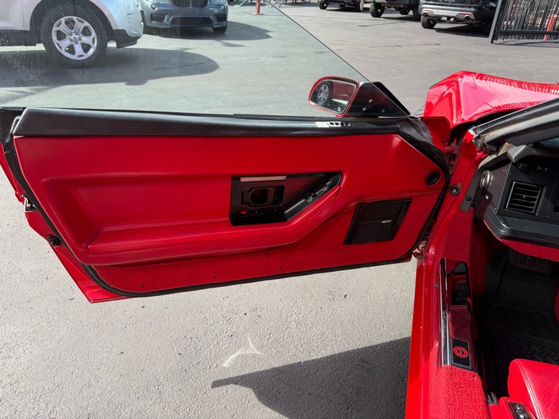 1988 Chevrolet Corvette Image 11