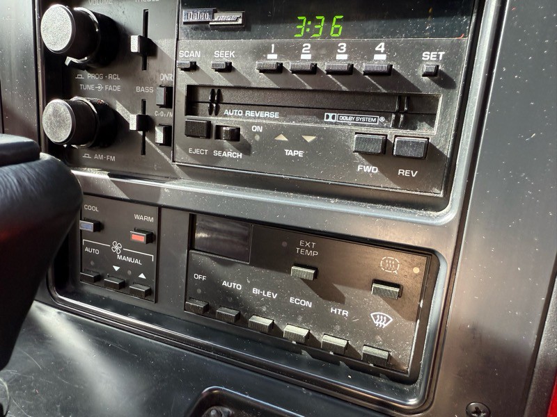 1988 Chevrolet Corvette Image 16