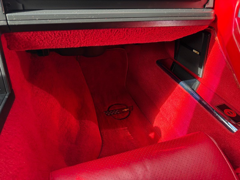 1988 Chevrolet Corvette Image 23