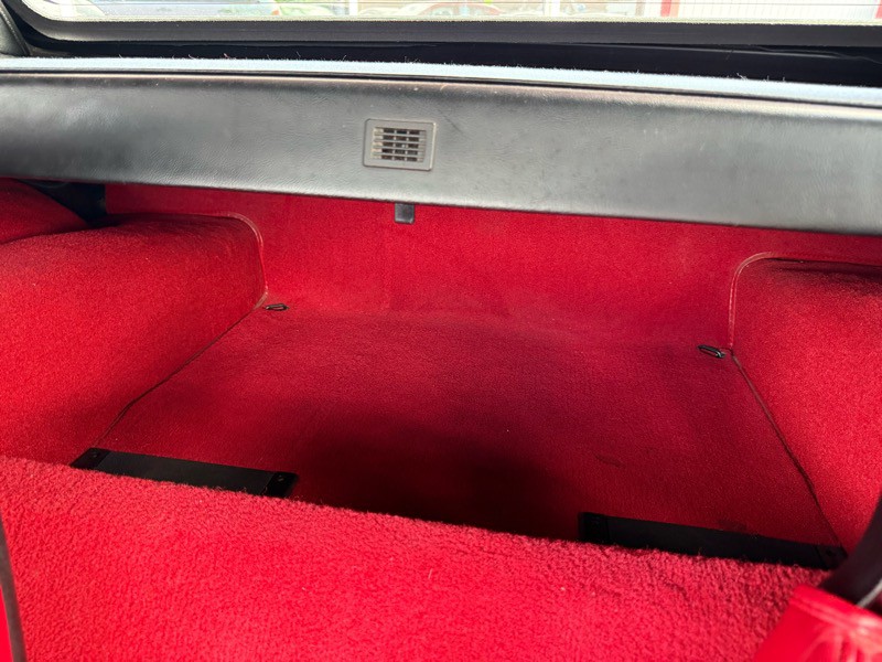 1988 Chevrolet Corvette Image 29
