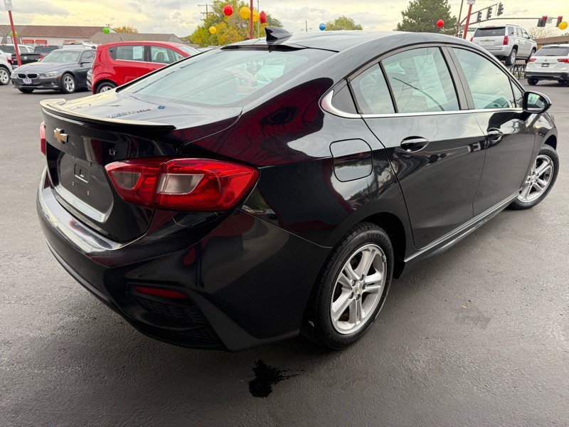 2017 Chevrolet Cruze Image 7