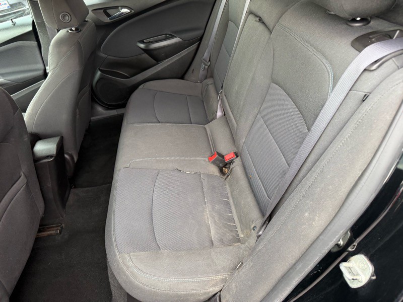 2017 Chevrolet Cruze Image 30