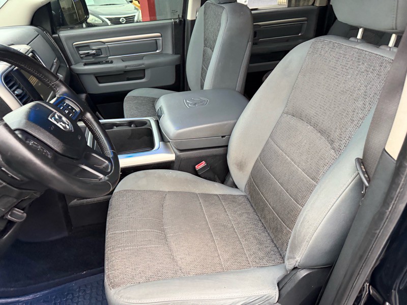 2016 RAM 1500 Image 13